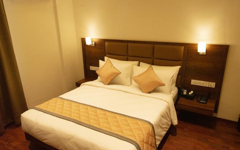 Super Hotel O Nar Comforts Near Ksr Railway Station Бангалор Екстериор снимка