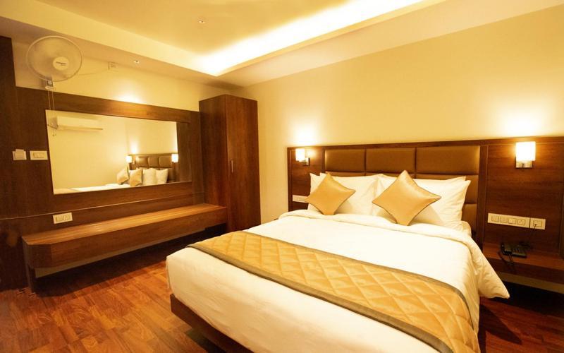 Super Hotel O Nar Comforts Near Ksr Railway Station Бангалор Екстериор снимка